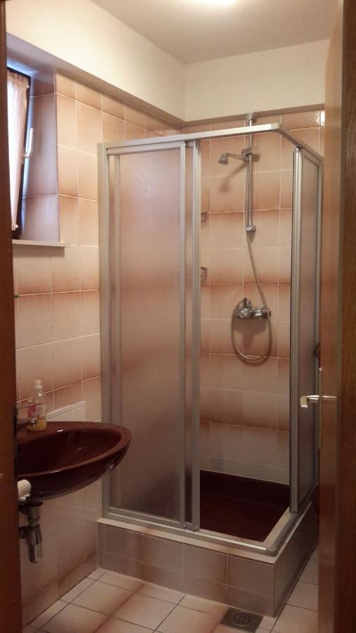 Arya Apartment Podstrana Luaran gambar