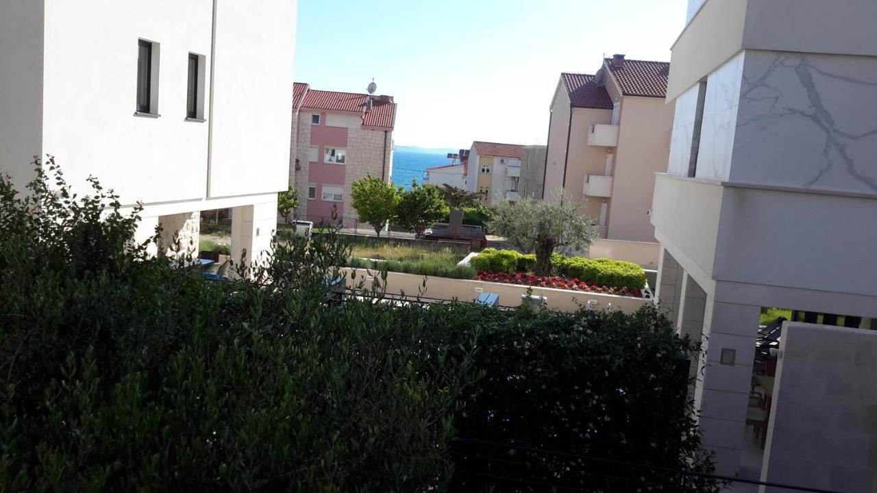 Arya Apartment Podstrana Luaran gambar